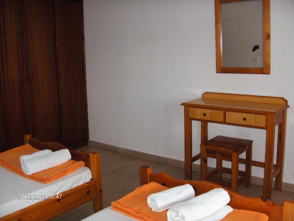 Feakes Apartments Arillas  Quarto foto