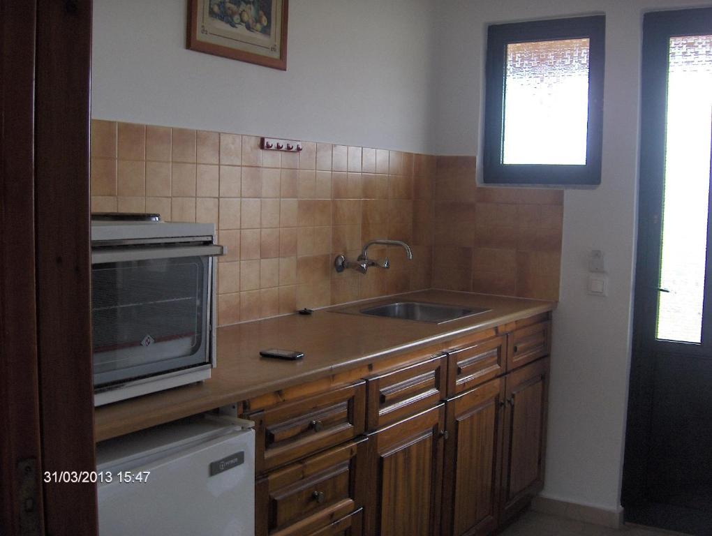 Feakes Apartments Arillas  Exterior foto
